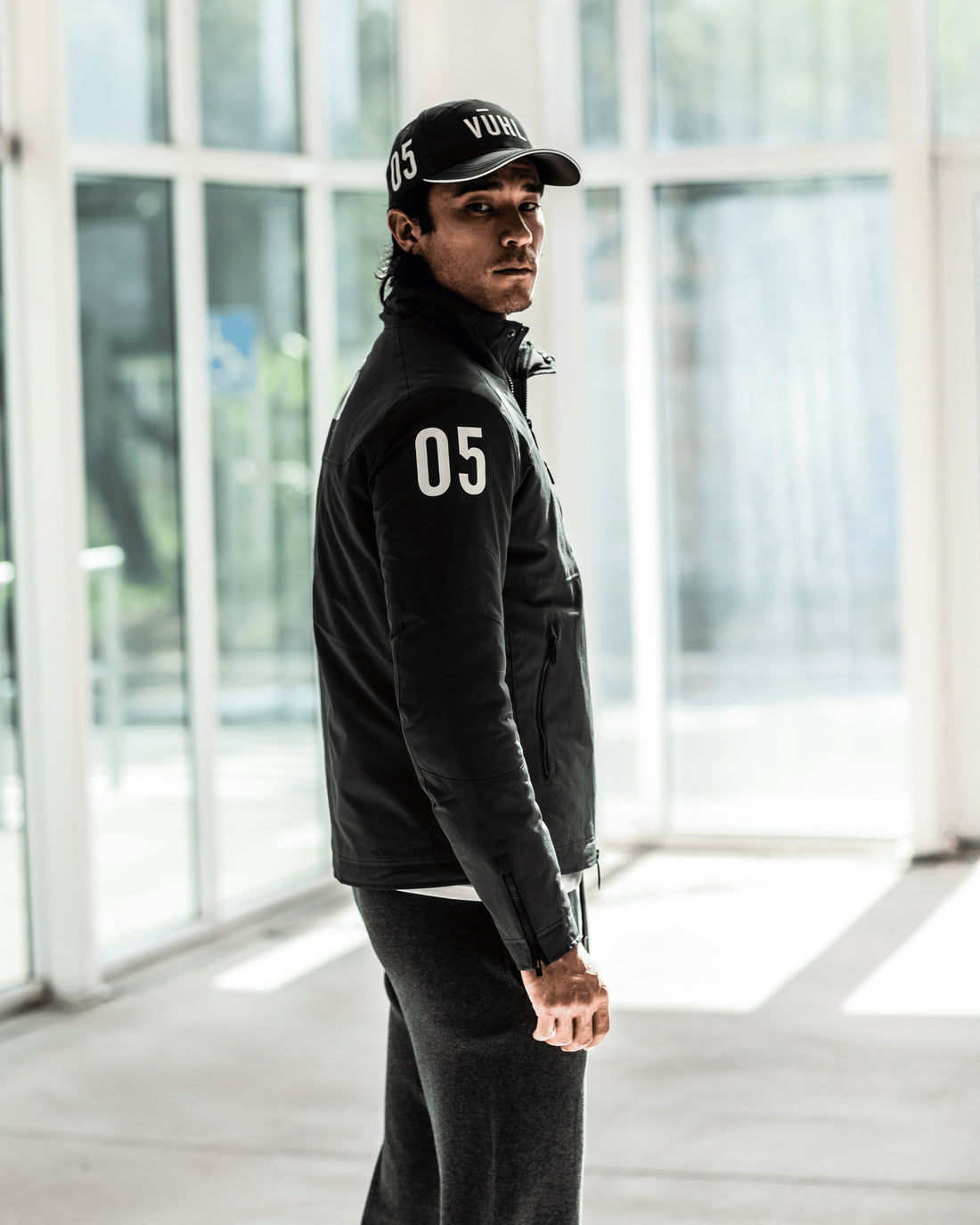 CLASSIC JACKET